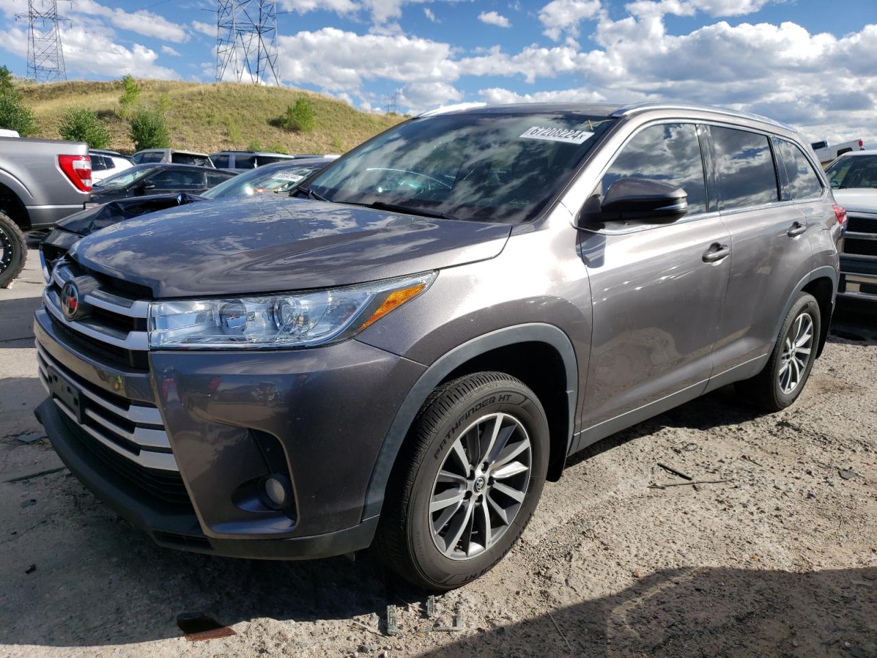 5TDJZRFH8KS622955 2019 TOYOTA HIGHLANDER - Image 1