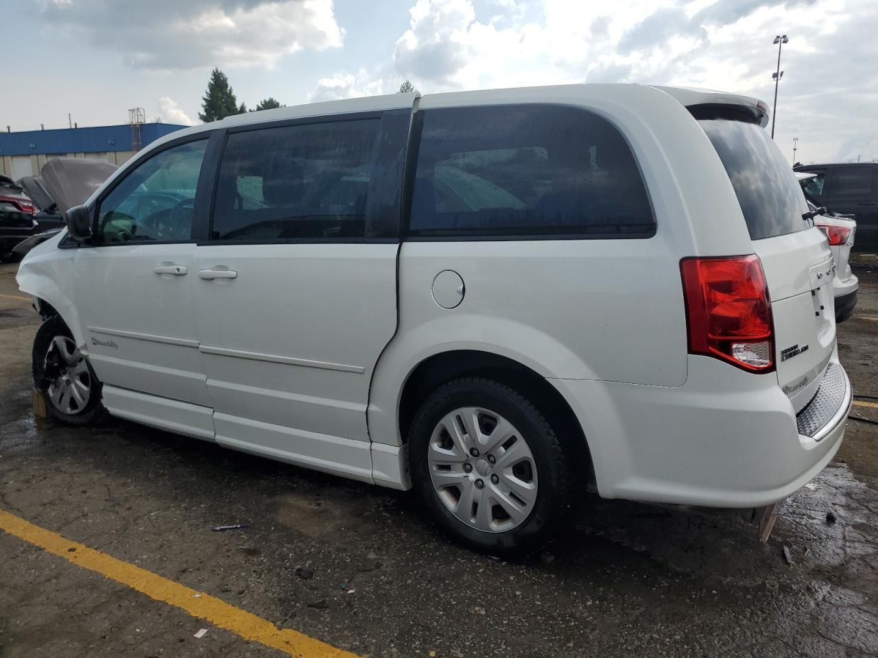 2C4RDGBG4ER360870 2014 Dodge Grand Caravan Se