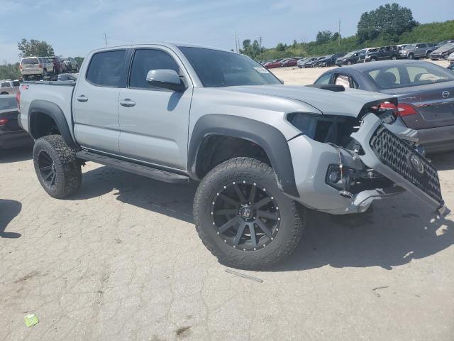  TOYOTA TACOMA 2018 Сірий