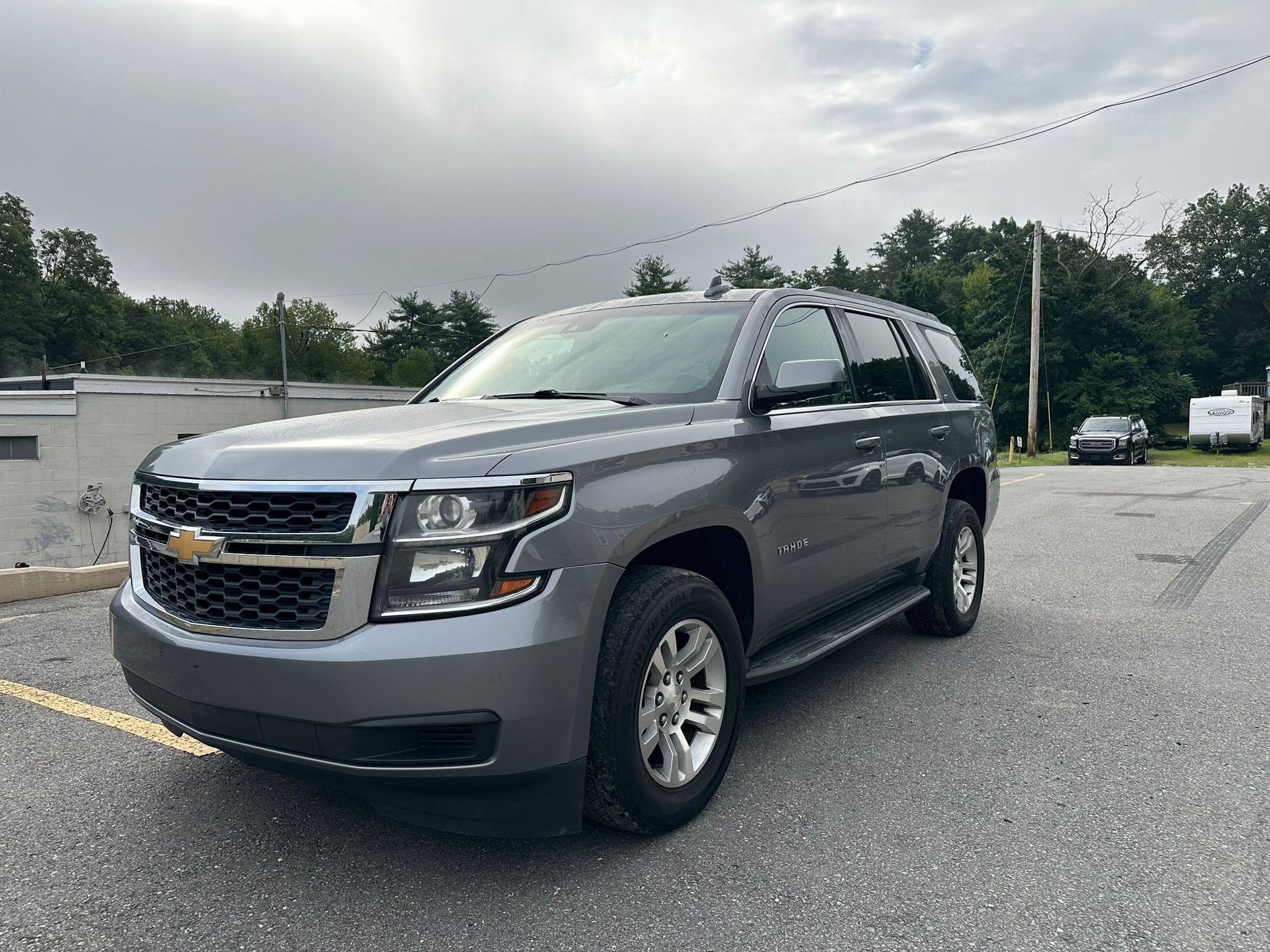 2019 Chevrolet Tahoe K1500 Lt vin: 1GNSKBKC8KR365148