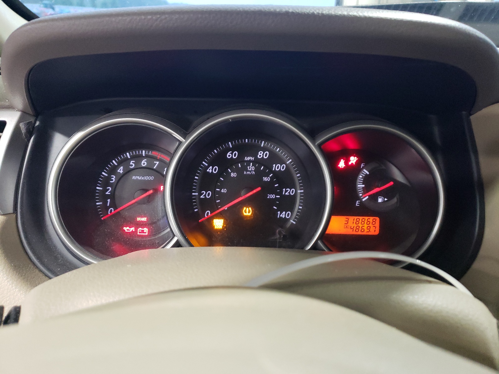 3N1BC1CP0BL363308 2011 Nissan Versa S