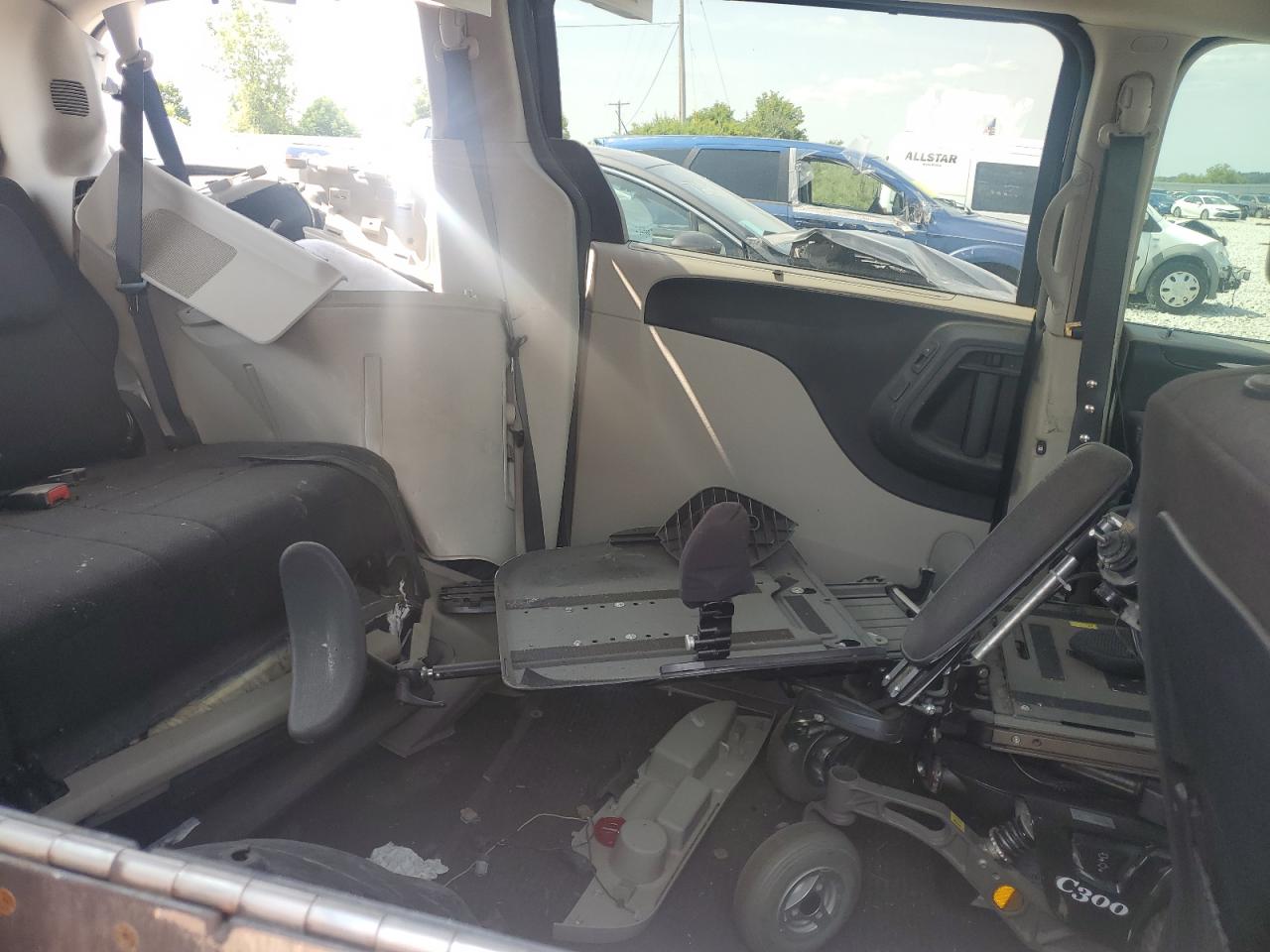 2012 Dodge Grand Caravan Crew VIN: 2C4RDGDG7CR115992 Lot: 66388264