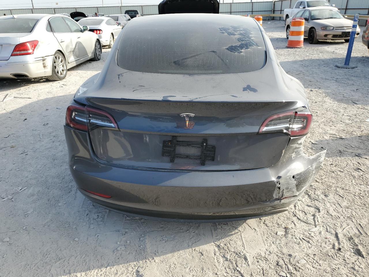 2020 Tesla Model 3 VIN: 5YJ3E1EB5LF647496 Lot: 65838974