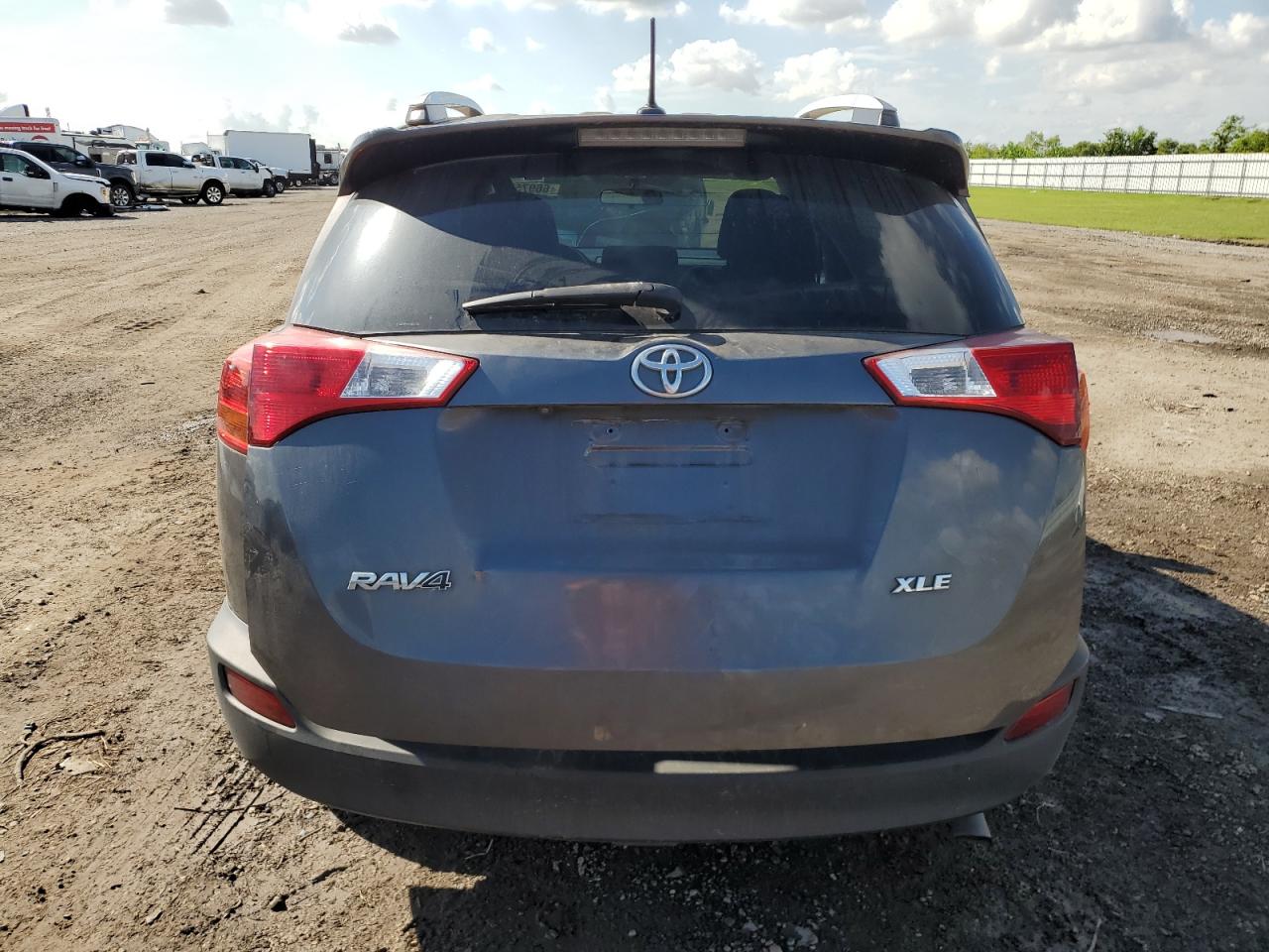 2015 Toyota Rav4 Xle VIN: 2T3WFREV7FW214912 Lot: 66975724