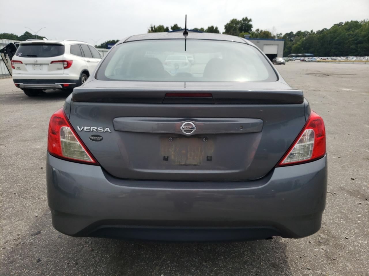 2018 Nissan Versa S VIN: 3N1CN7AP2JL876336 Lot: 68092664