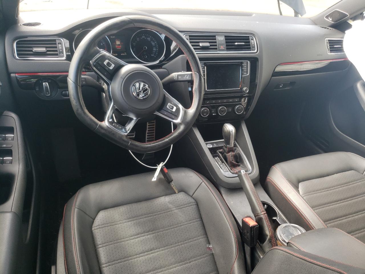 3VW4T7AJ2GM409422 2016 Volkswagen Jetta Gli