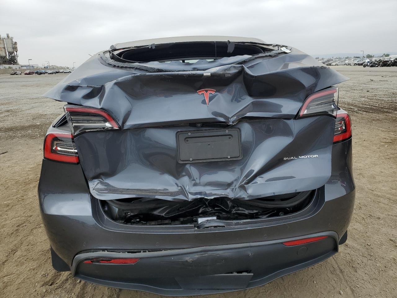 5YJYGDEE0MF067909 2021 Tesla Model Y