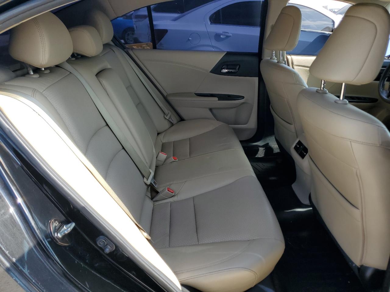 2016 Honda Accord - Image 10