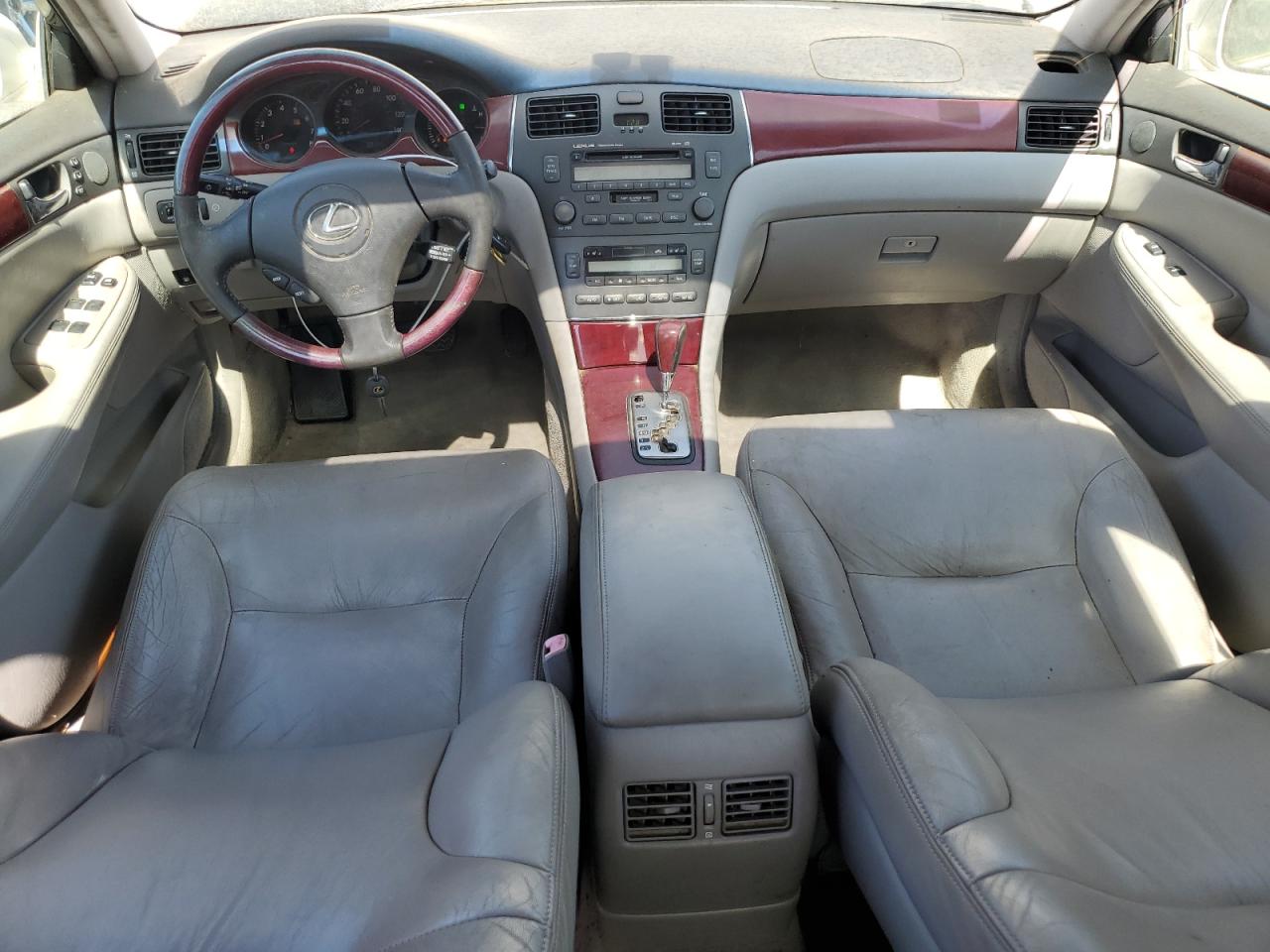 2004 Lexus Es 330 VIN: JTHBA30GX40005747 Lot: 67423004
