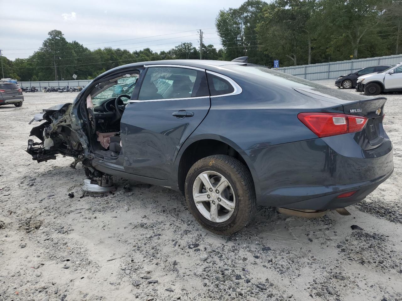 1G1ZB5ST2KF188941 2019 CHEVROLET MALIBU - Image 2