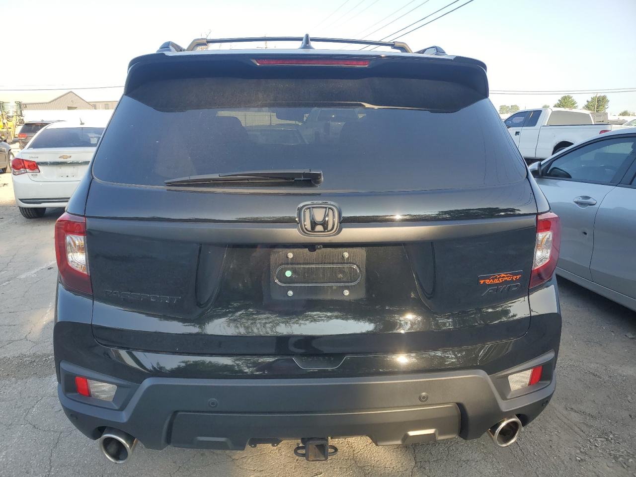 5FNYF8H68NB032762 2022 Honda Passport Trail Sport