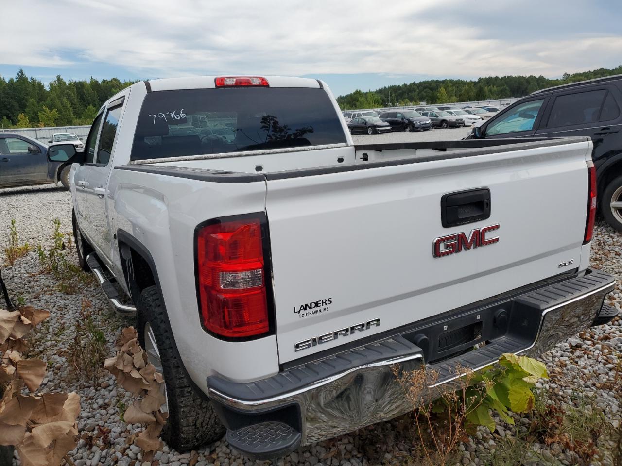 2016 GMC Sierra - Image 2