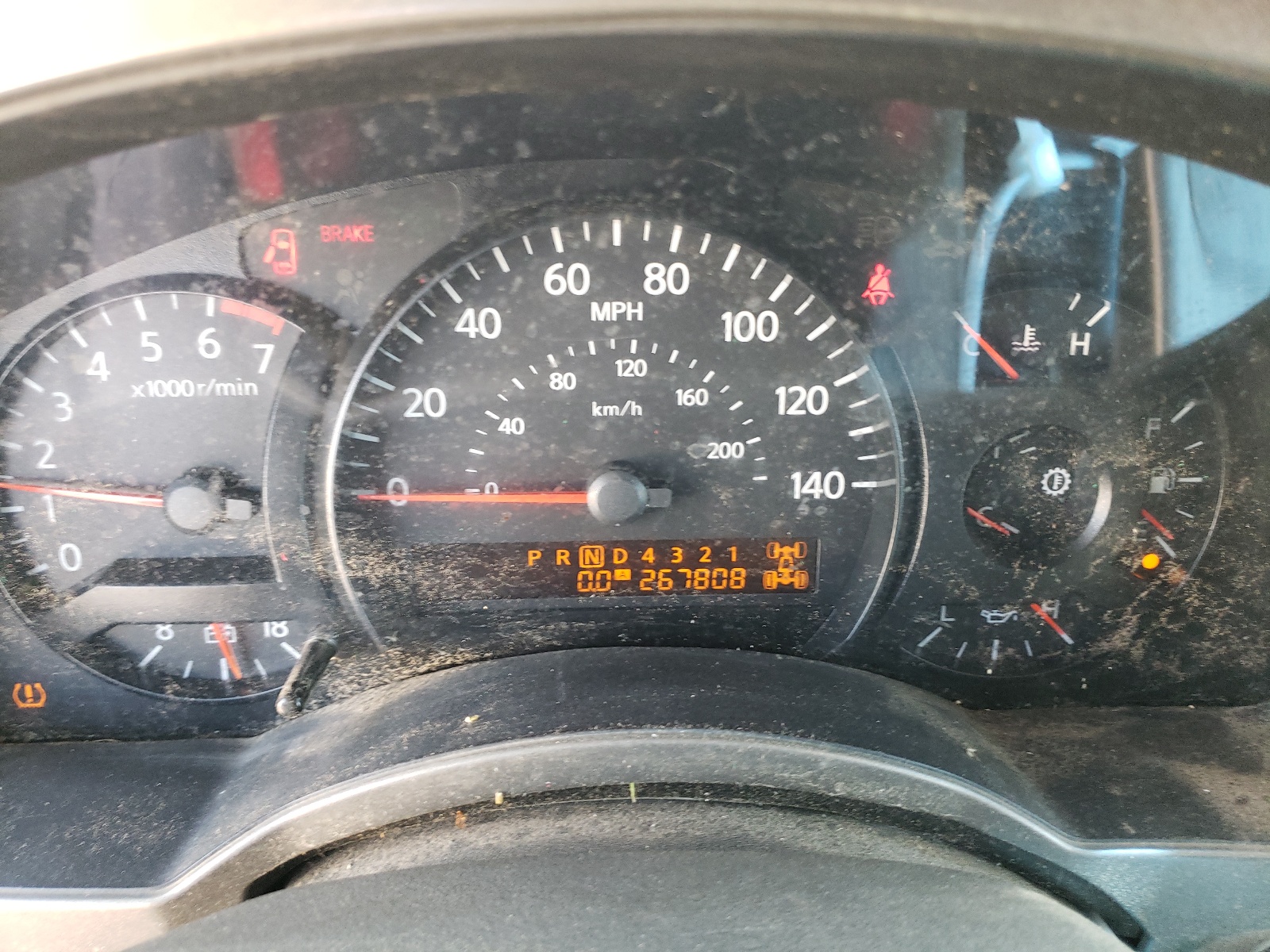 1N6AA07B34N588104 2004 Nissan Titan Xe