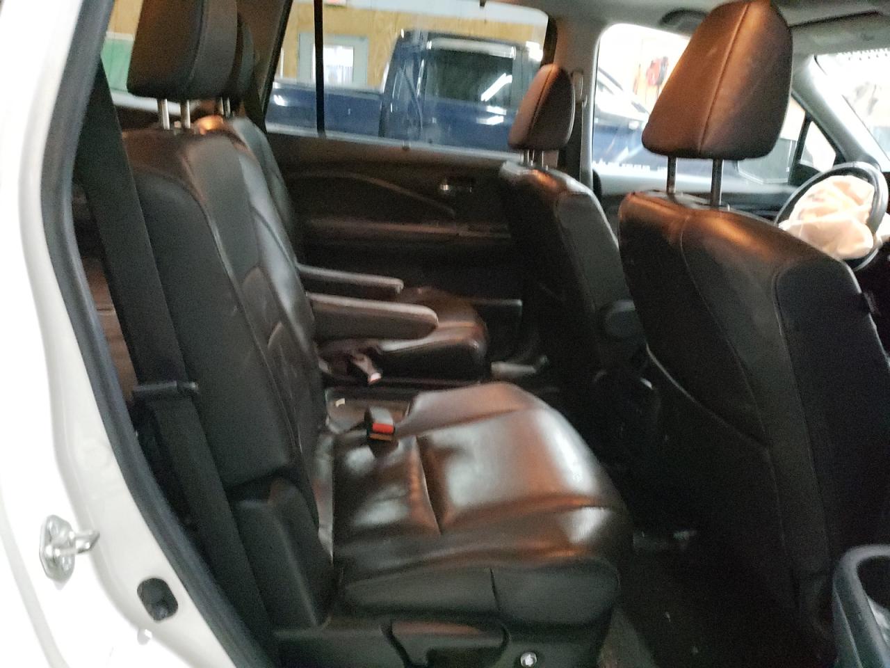 2016 Honda Pilot Elite VIN: 5FNYF6H00GB102516 Lot: 68466854