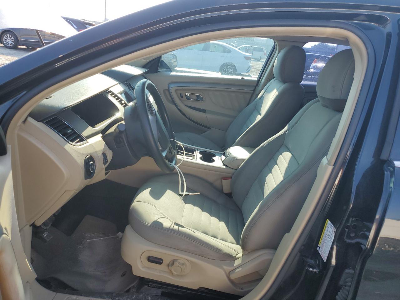 2015 Ford Taurus Se VIN: 1FAHP2D88FG120984 Lot: 67215164