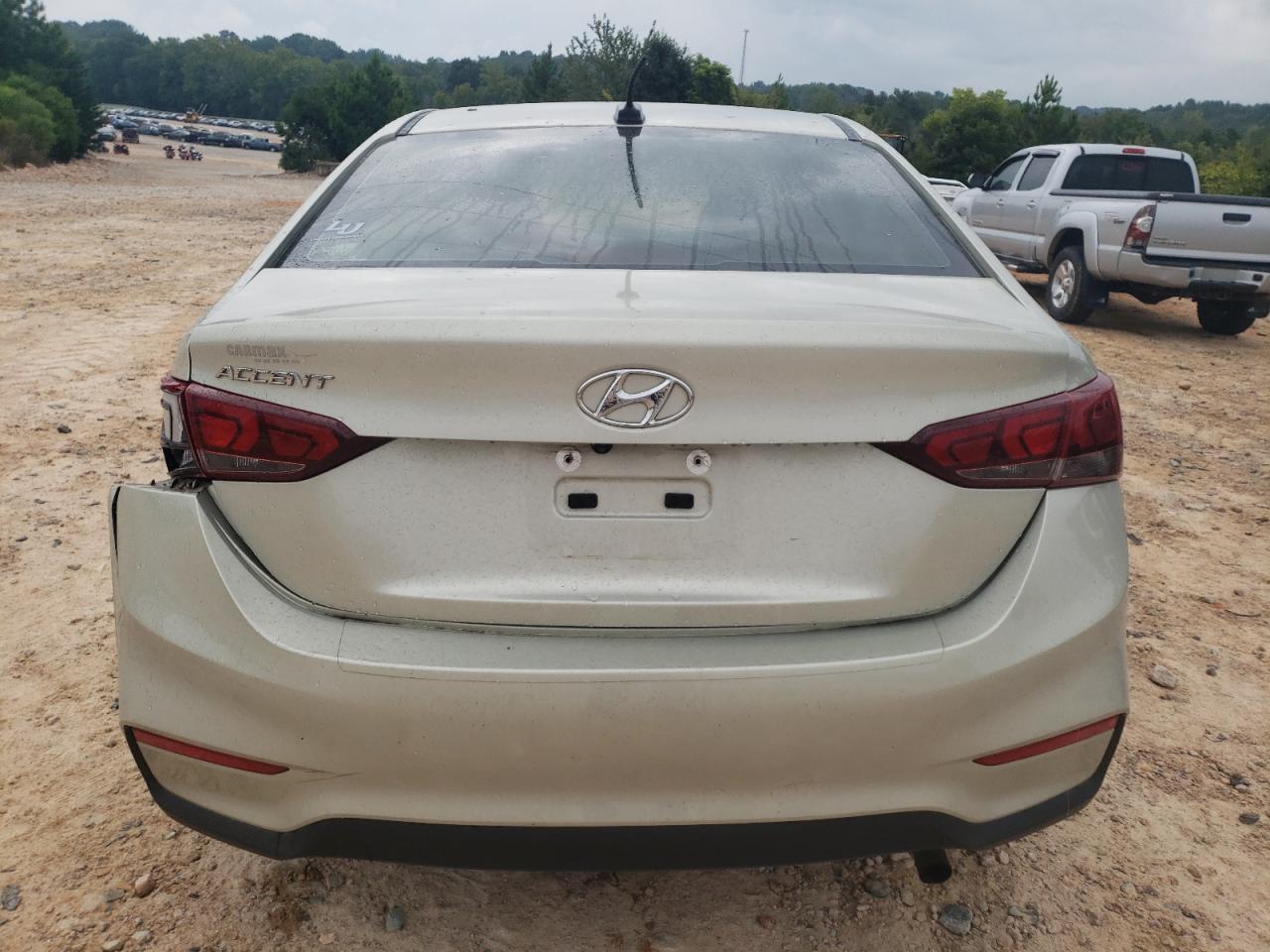 3KPC24A36KE047860 2019 Hyundai Accent Se