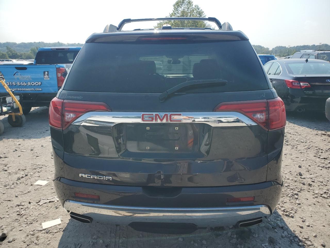 1GKKNPLS0HZ320219 2017 GMC Acadia Denali