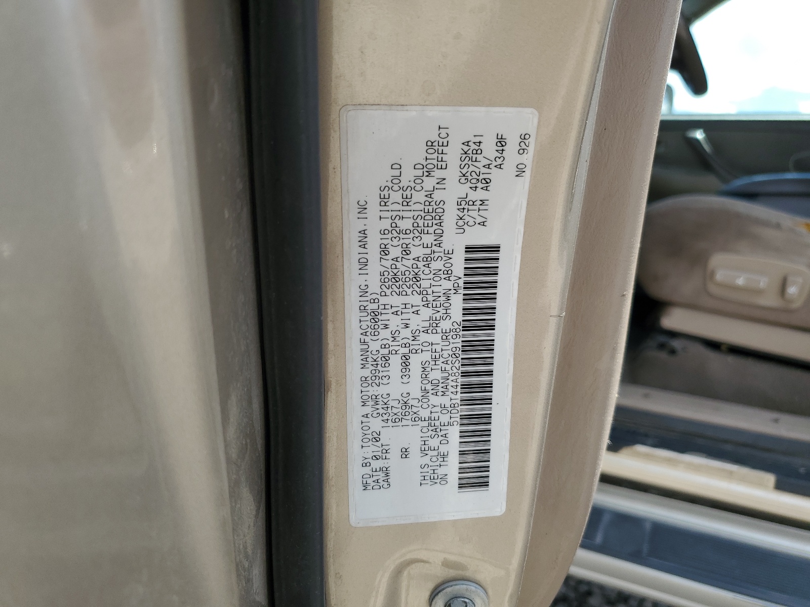 5TDBT44A82S091982 2002 Toyota Sequoia Sr5