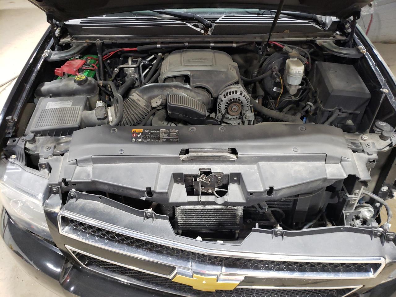 2014 Chevrolet Tahoe - Image 13