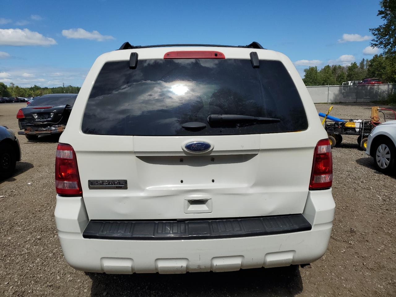 1FMCU0D76CKB72398 2012 Ford Escape Xlt