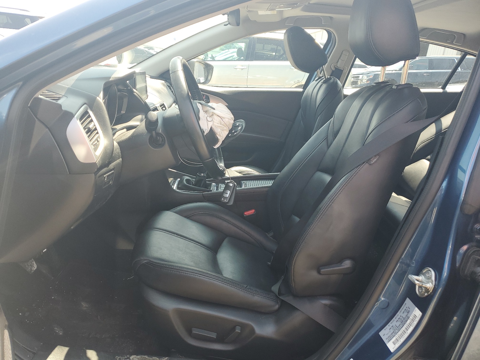 JM1BN1L3XH1151097 2017 Mazda 3 Touring