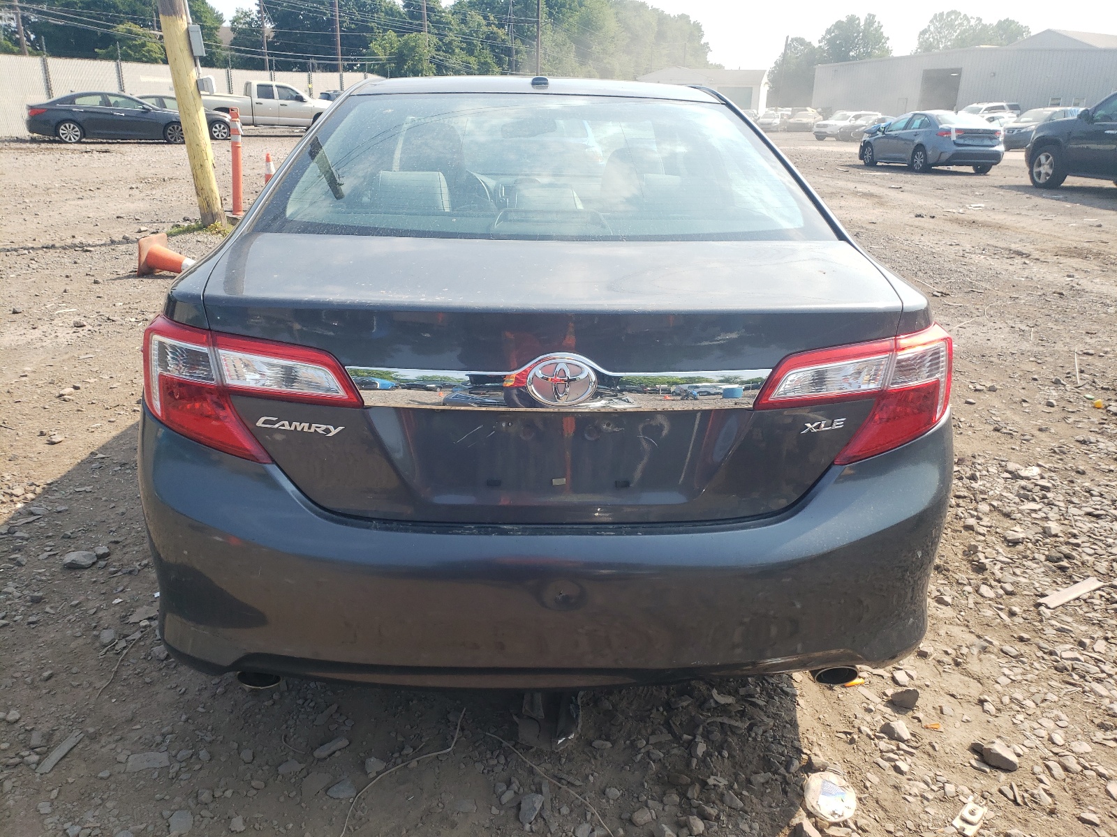 4T1BK1FK9CU011573 2012 Toyota Camry Se/Xle