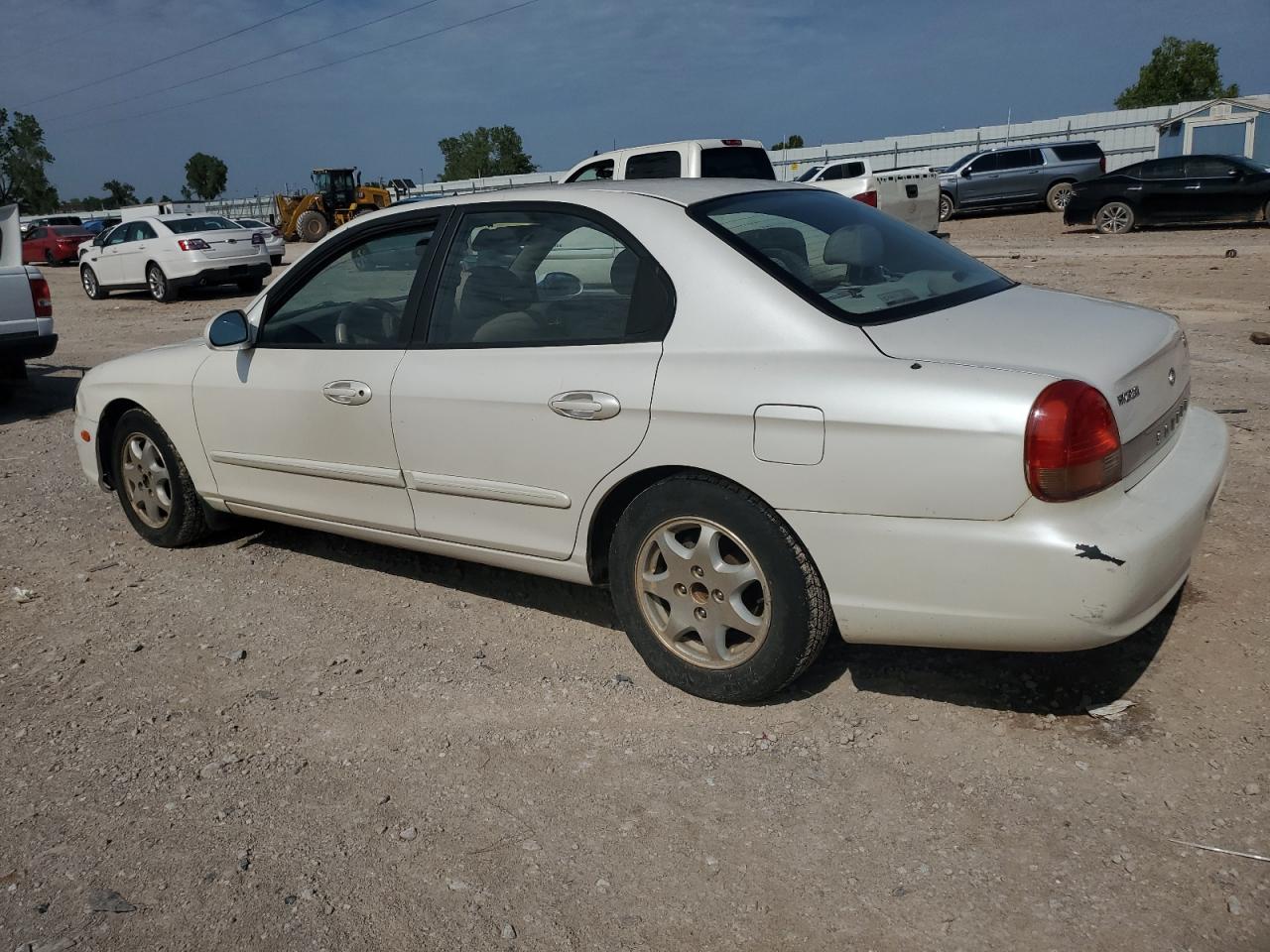 2001 Hyundai Sonata Gls VIN: KMHWF35VX1A457890 Lot: 66820614