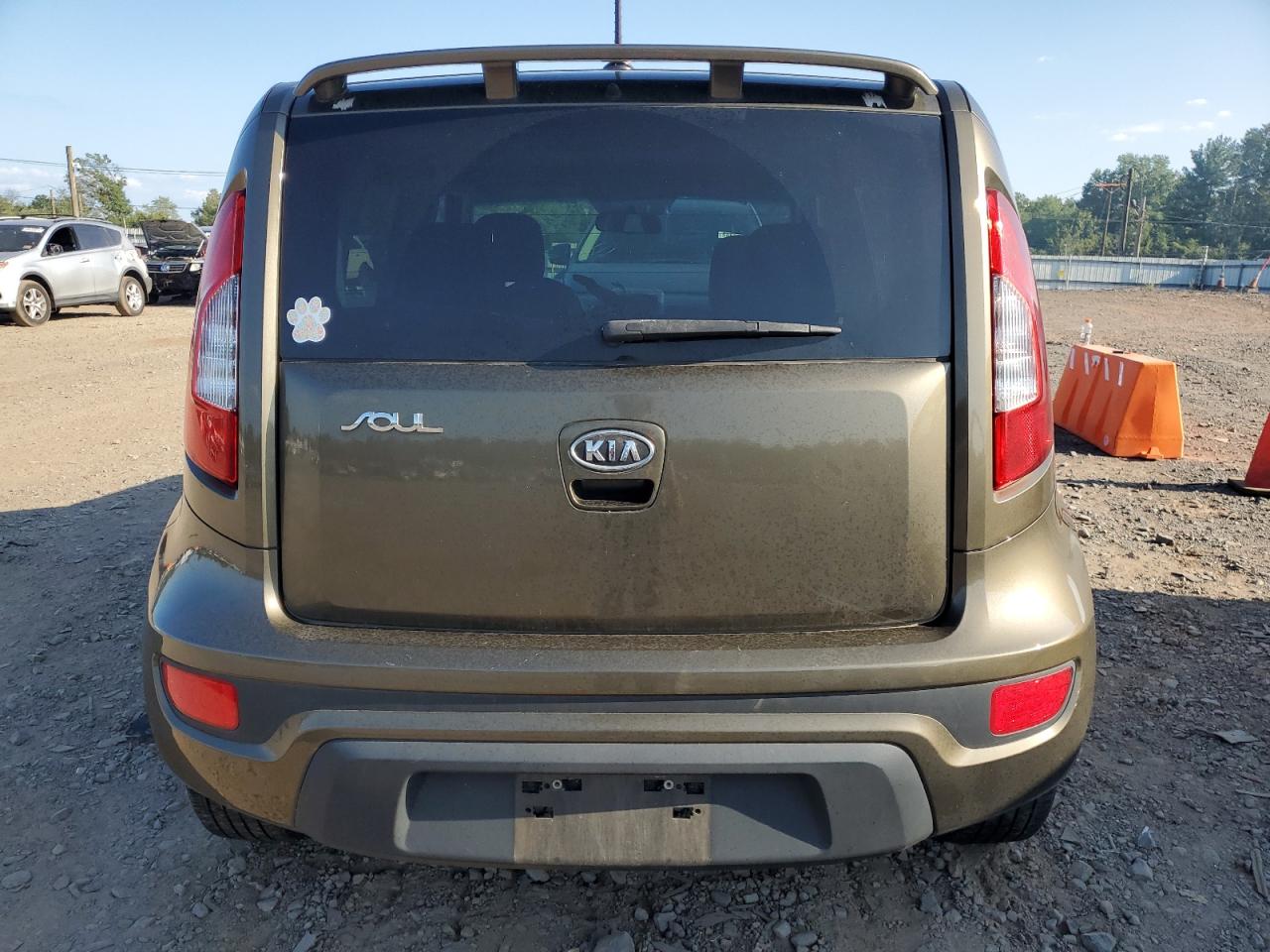 2012 Kia Soul + VIN: KNDJT2A67C7355771 Lot: 68647714