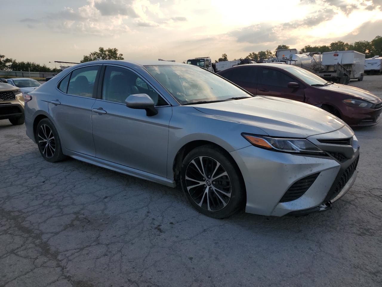 2020 Toyota Camry - Image 4