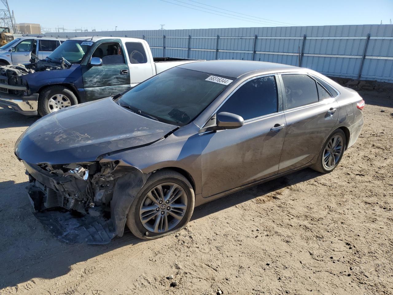 4T1BF1FK5GU263766 2016 TOYOTA CAMRY - Image 1