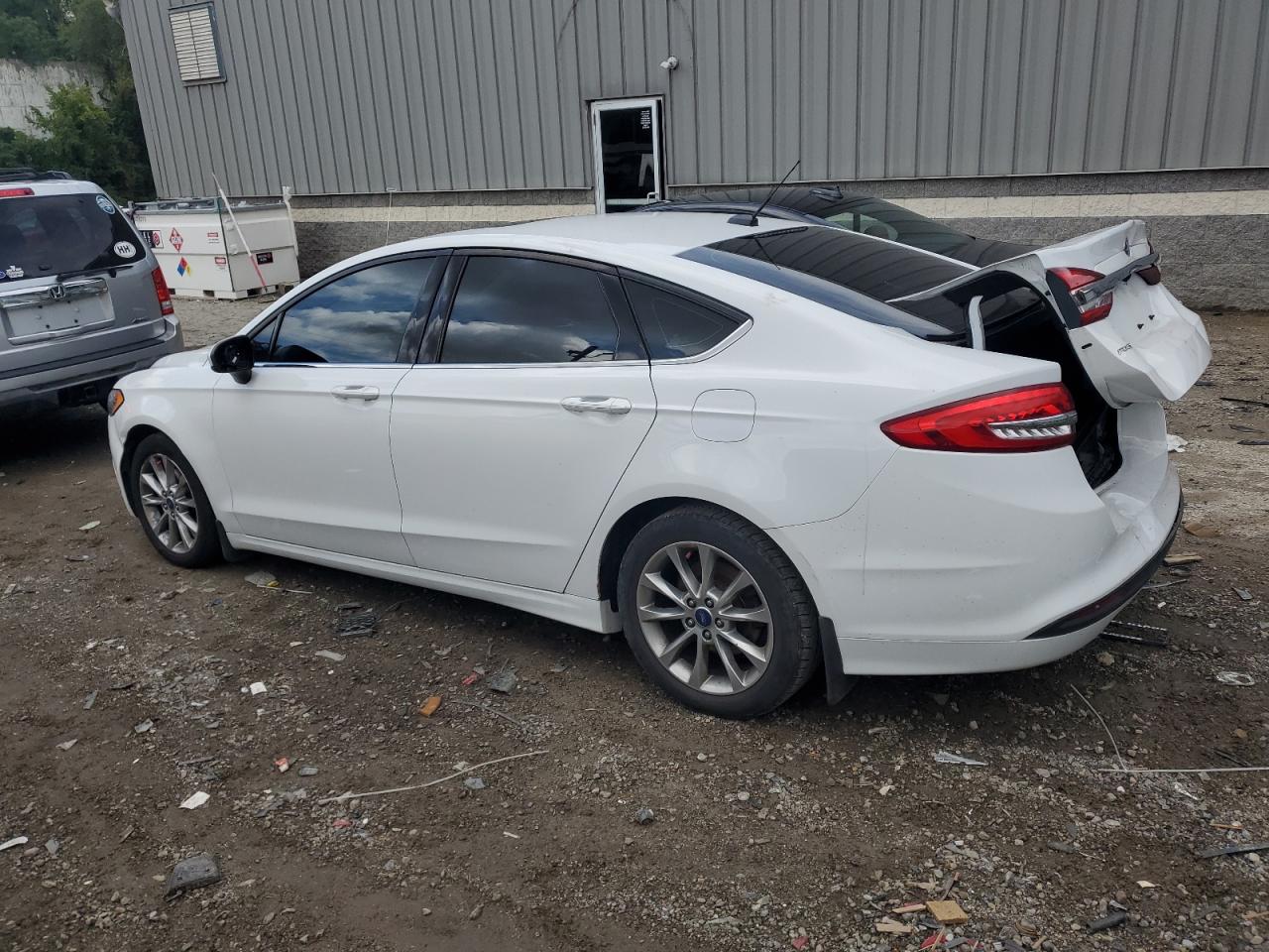 2017 Ford Fusion Se VIN: 3FA6P0H73HR404032 Lot: 62519634