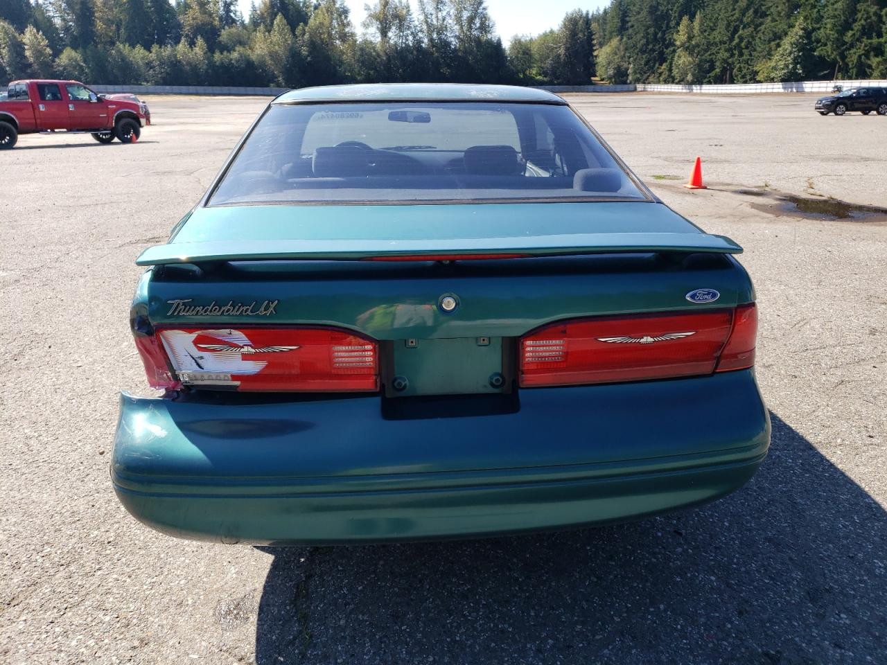 1FALP6243VH141025 1997 Ford Thunderbird Lx