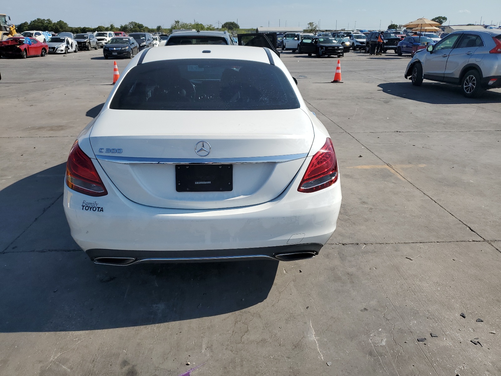 55SWF4JB0JU241767 2018 Mercedes-Benz C 300