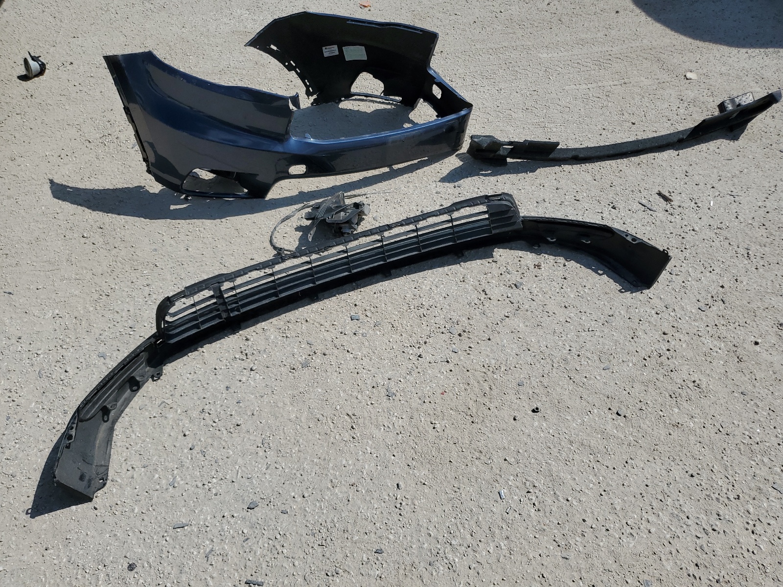 5TDKKRFH2FS044298 2015 Toyota Highlander Xle