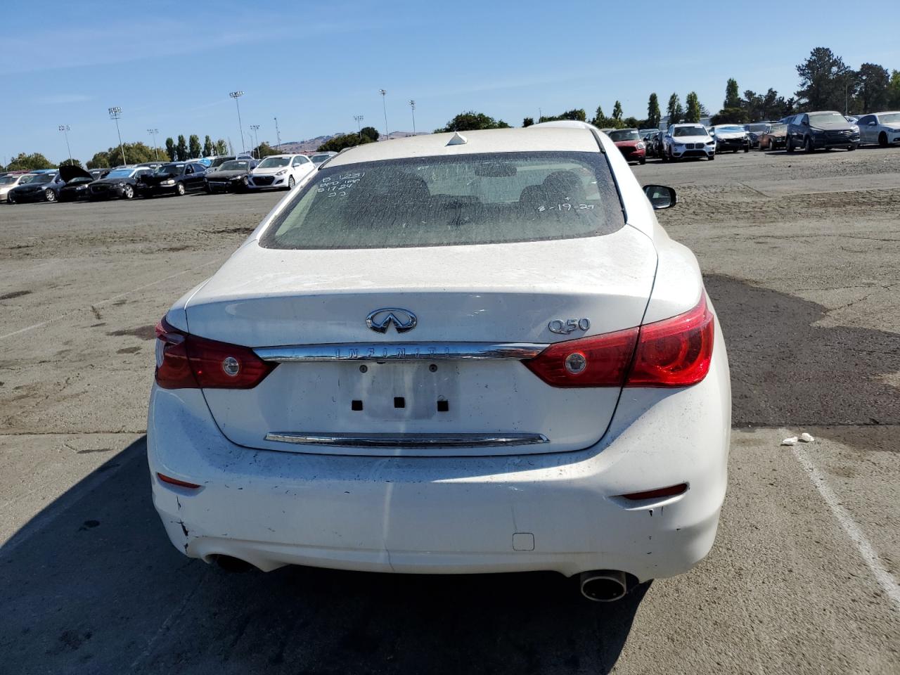 2015 Infiniti Q50 Base VIN: JN1BV7AP4FM331831 Lot: 68540444