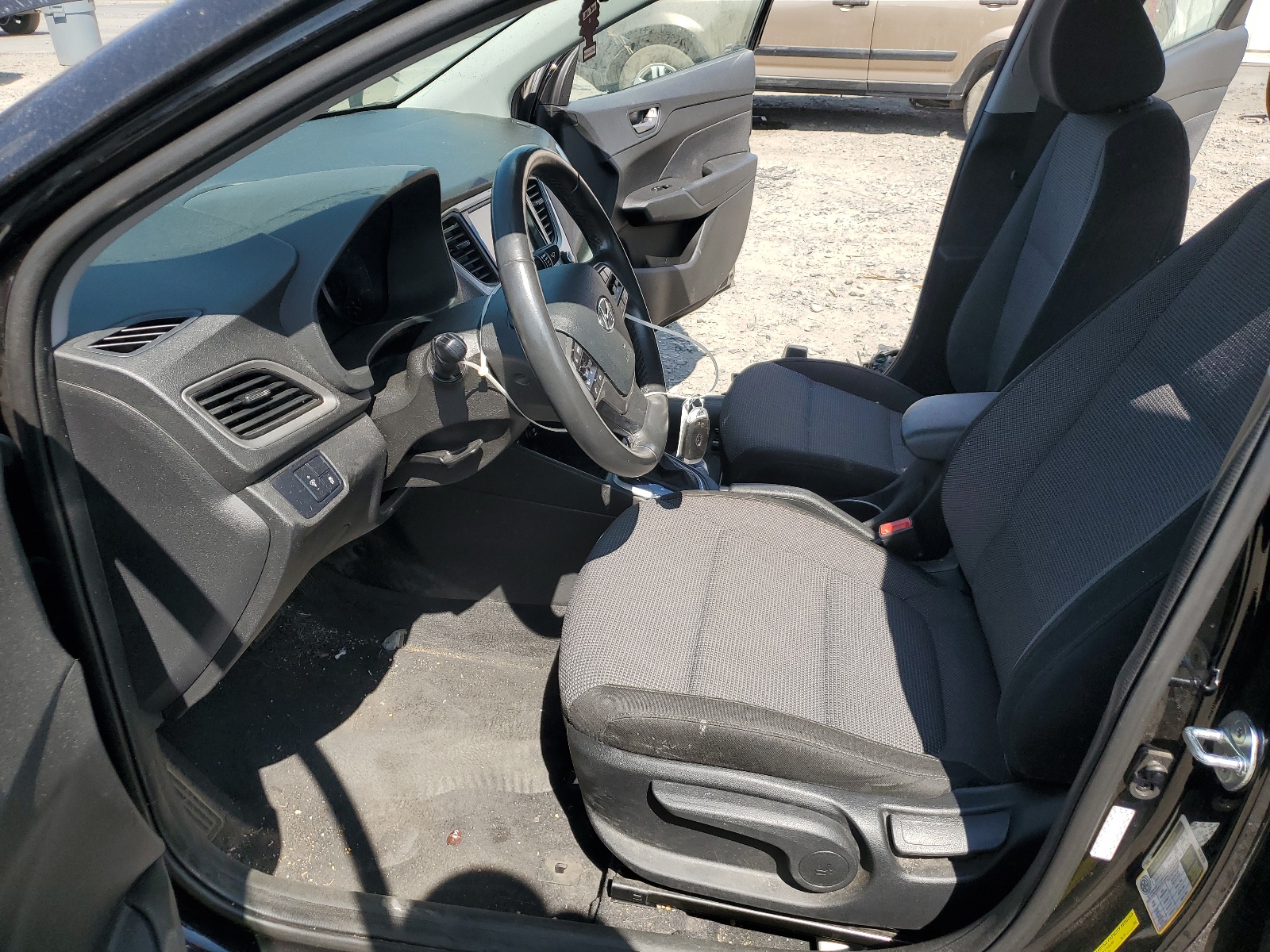 3KPC34A65ME152366 2021 Hyundai Accent Limited