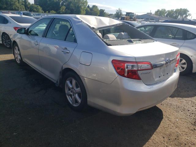  TOYOTA CAMRY 2012 Серебристый