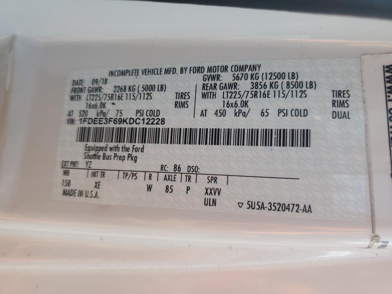 2019 Ford Econoline E350 Super Duty Cutaway Van VIN: 1FDEE3F69KDC12228 Lot: 69900044