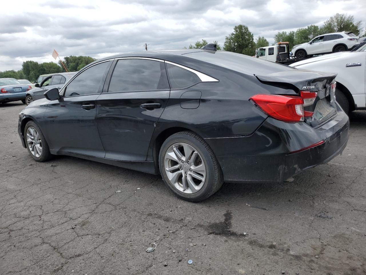 1HGCV1F12KA034766 2019 HONDA ACCORD - Image 2