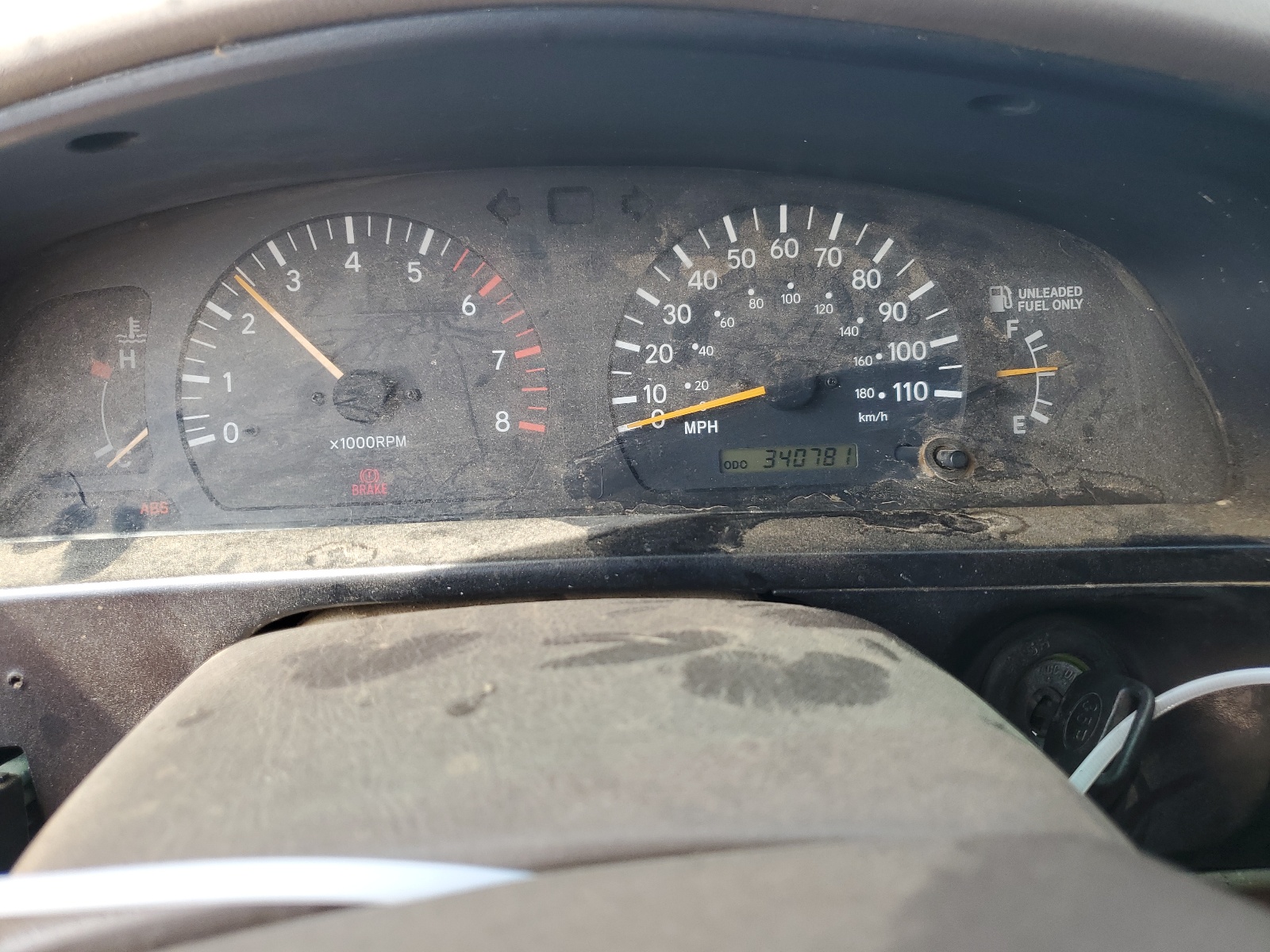 4TAWN72N8YZ586639 2000 Toyota Tacoma Xtracab