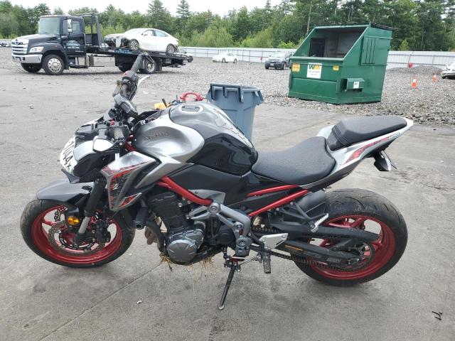 2019 KAWASAKI ZR900 