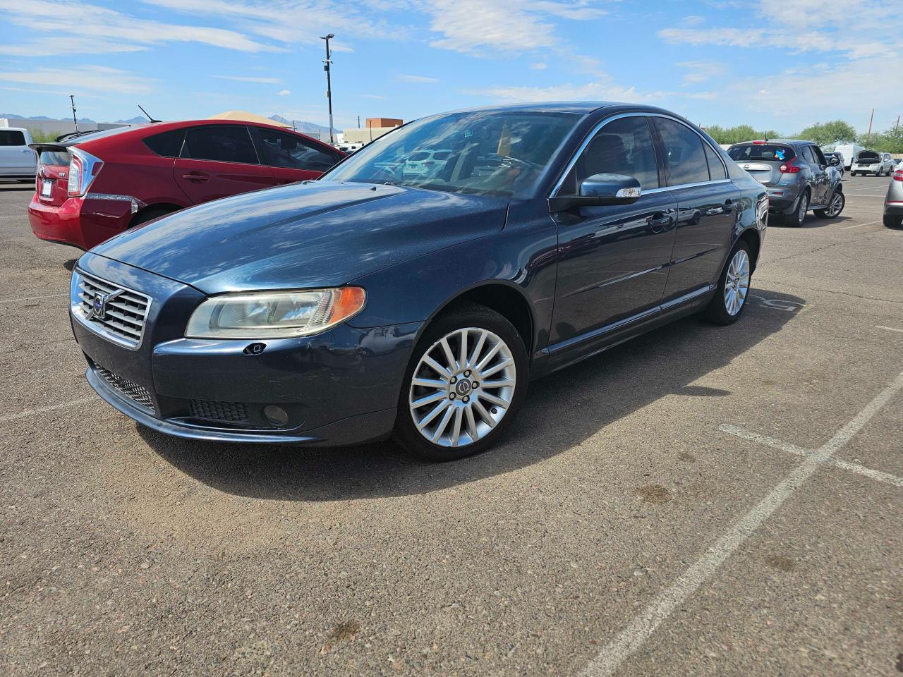 2008 Volvo S80 - Image 2