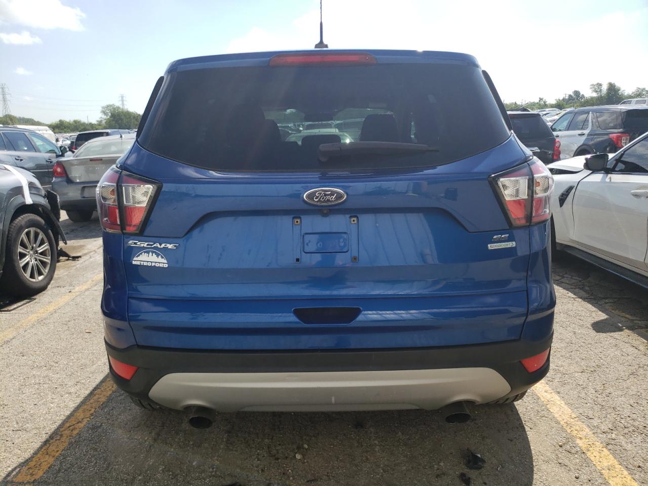 1FMCU0GD4HUD18083 2017 Ford Escape Se