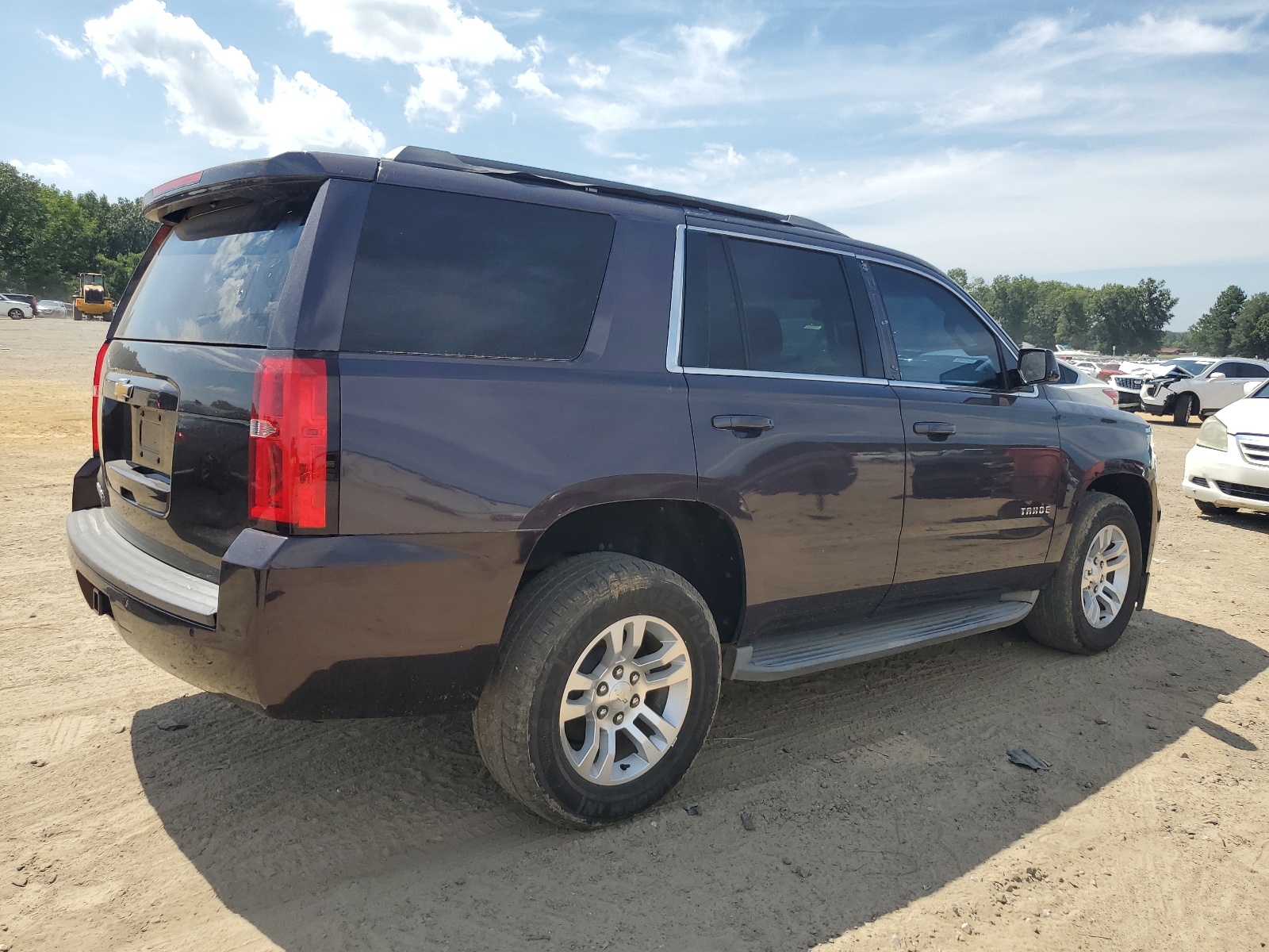 2015 Chevrolet Tahoe C1500 Ls vin: 1GNSCAKC1FR18222