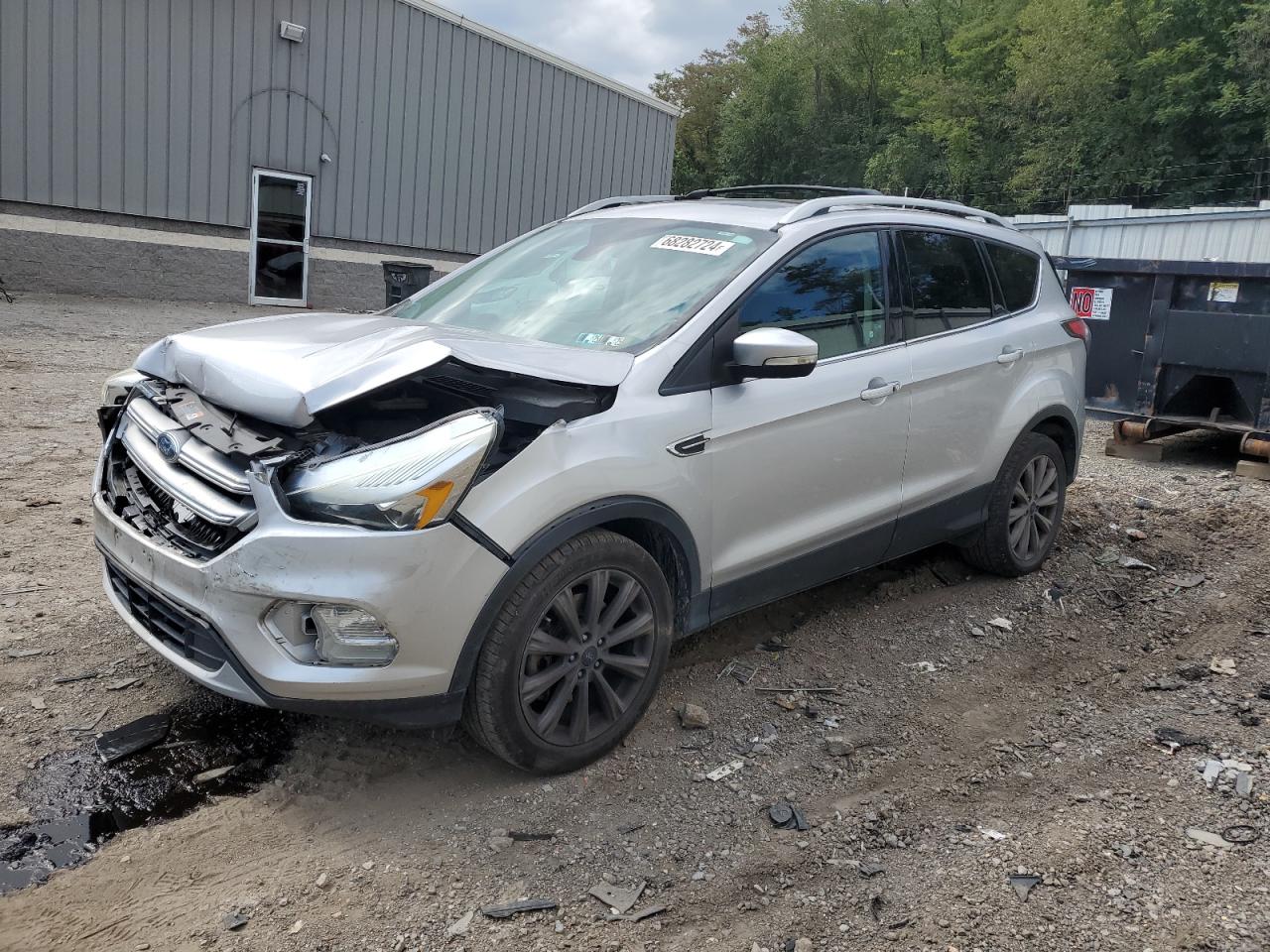 1FMCU9J94HUB34061 2017 FORD ESCAPE - Image 1