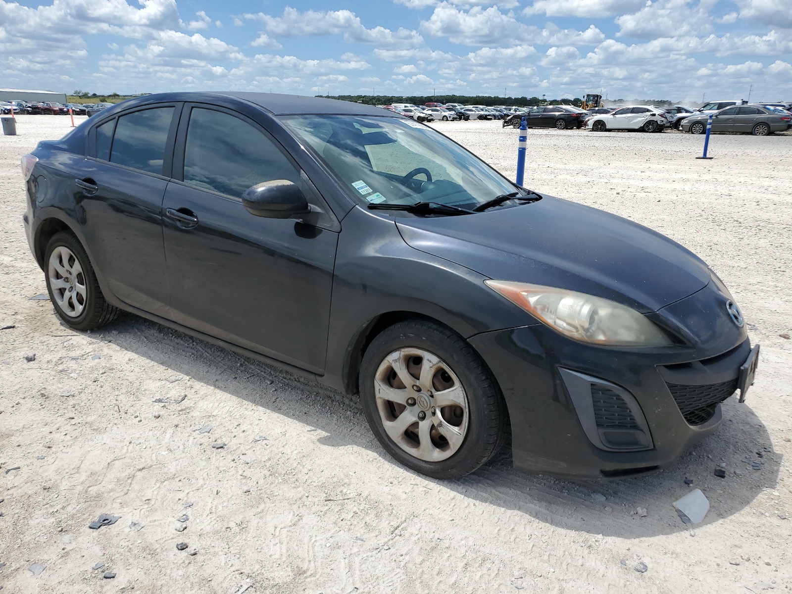 JM1BL1UF7B1467675 2011 Mazda 3 I