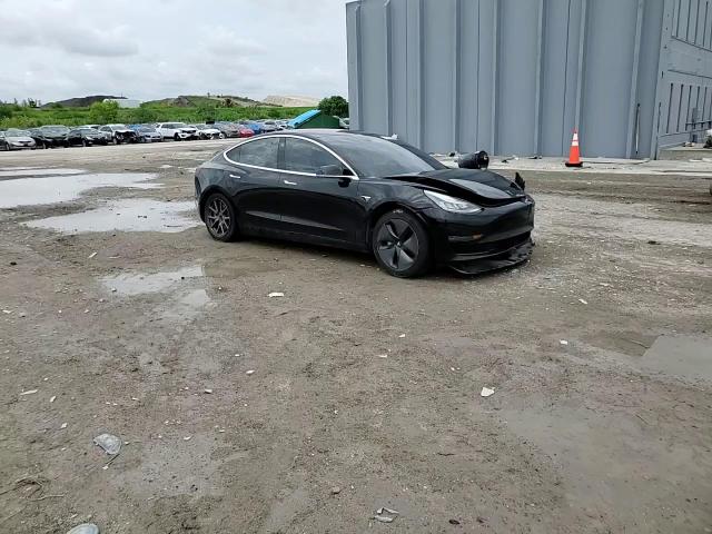 2018 Tesla Model 3 VIN: 5YJ3E1EA8JF166453 Lot: 66563364