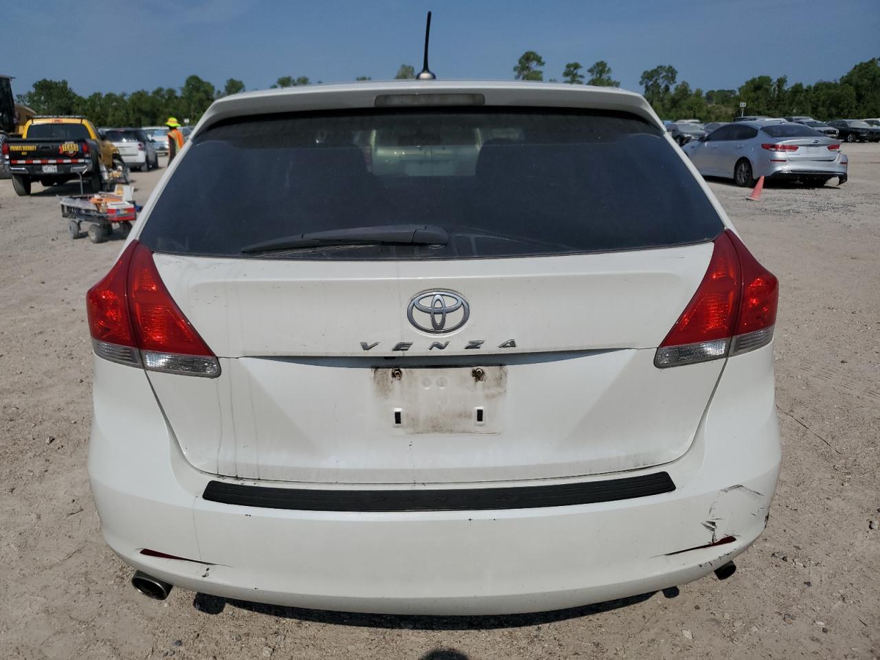 4T3ZK3BB0BU037694 2011 Toyota Venza