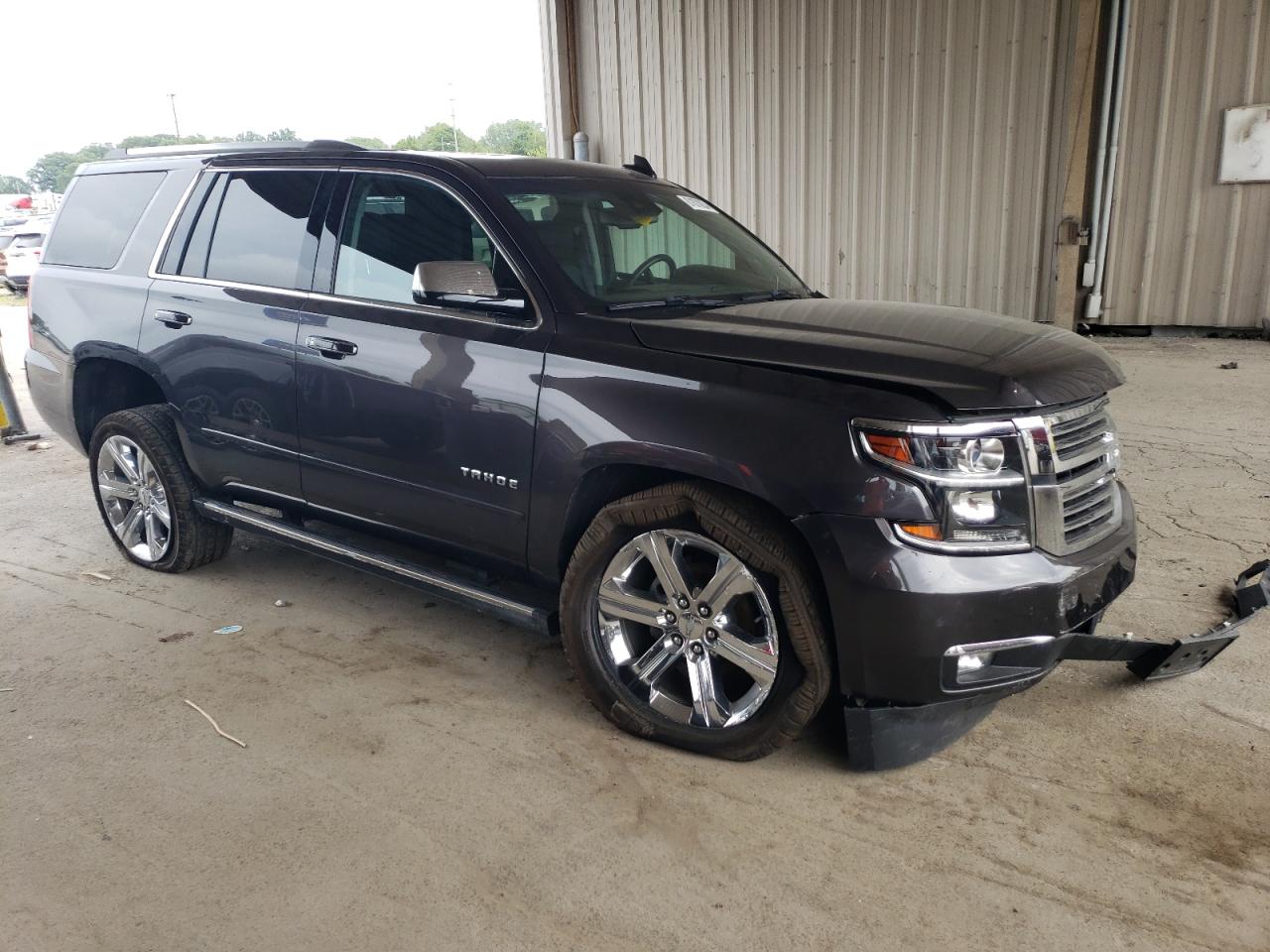2017 Chevrolet Tahoe - Image 4