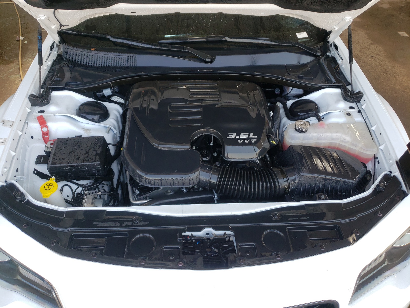 2C3CCABG5NH135180 2022 Chrysler 300 S